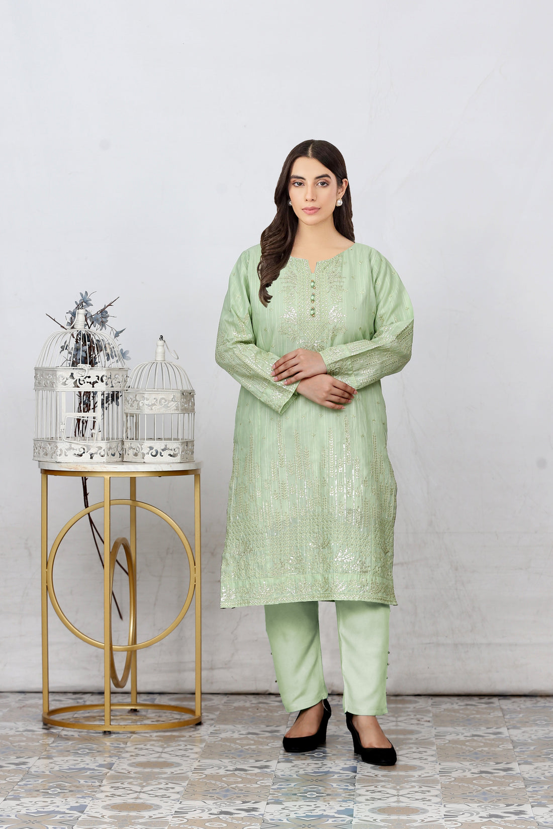 Lina – The Essence of Soft Grace