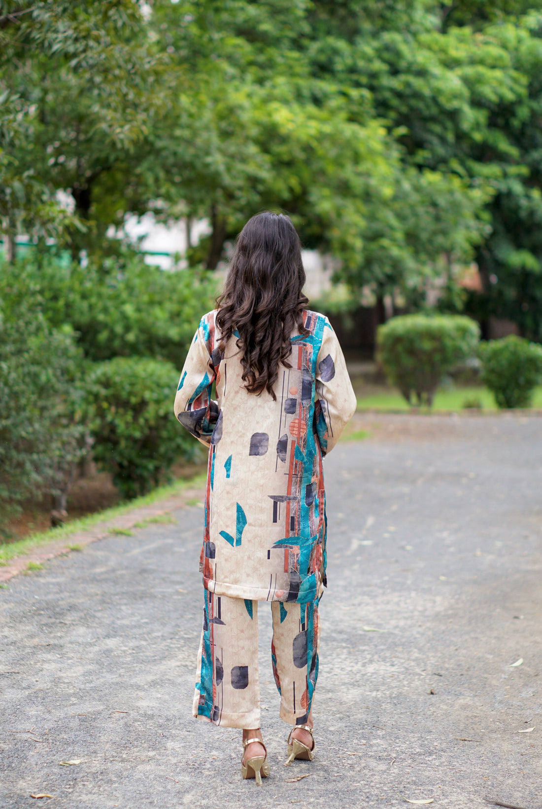 Abstract Aura Silk Cord Set” ✨